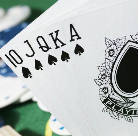 網上德州撲克：策略、風險管理與心理素質之深度剖析