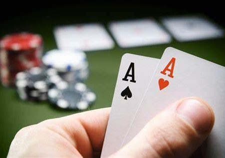 線上德州撲克（Texas Hold’em）玩法簡介