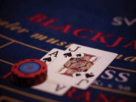 免費21點遊戲平台攻略：邊度可以免費試玩，練好牌技，過足手癮？